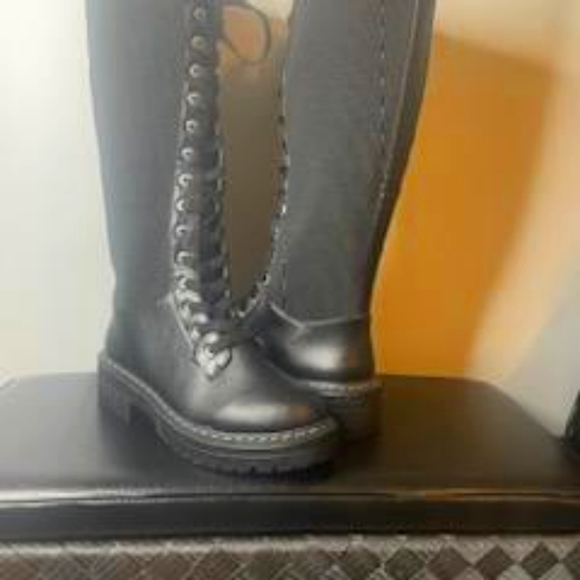 Black knee high ladies boots - Picture 1 of 3